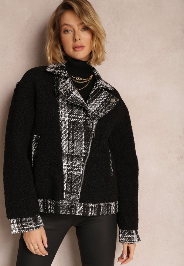 Renee - Czarna Kurtka Oversize z Futerka Baranek Lesova. Okazja: na co dzień. Kolor: czarny. Materiał: futro. Styl: casual, elegancki