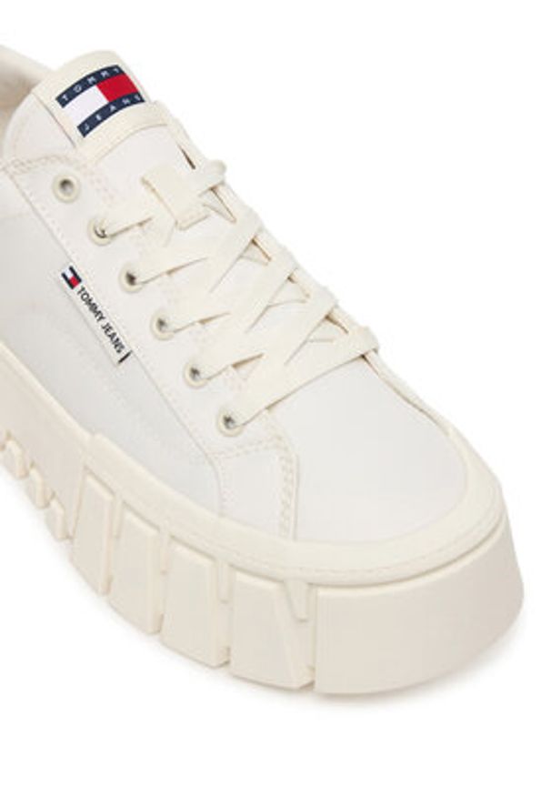 Tommy Jeans Sneakersy Tjw Flatform Chunky Sneaker EN0EN03036 Écru. Kolor: kremowy. Materiał: materiał