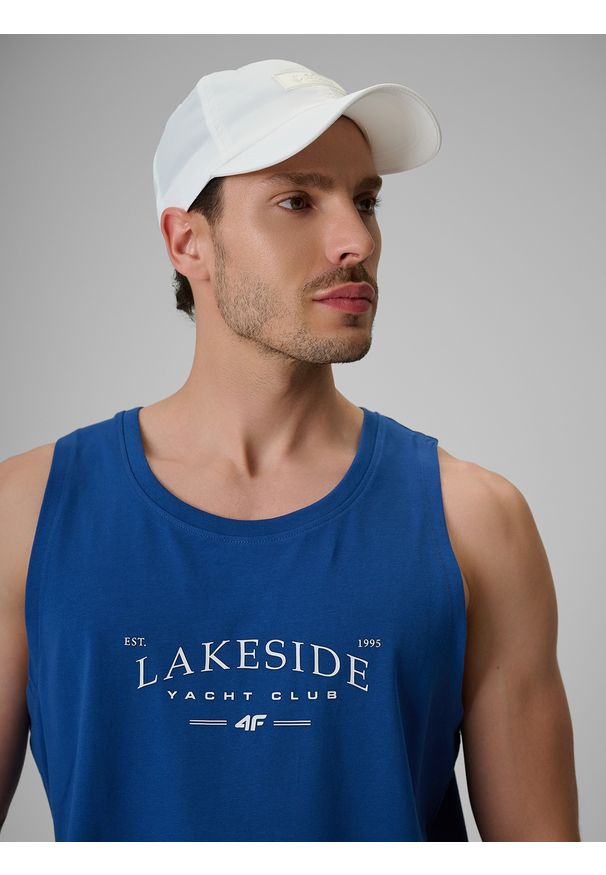 4f - 4F Czapka z daszkiem strapback uniseks - biała XS/S (56cm). Kolor: biały. Styl: casual, klasyczny, sportowy