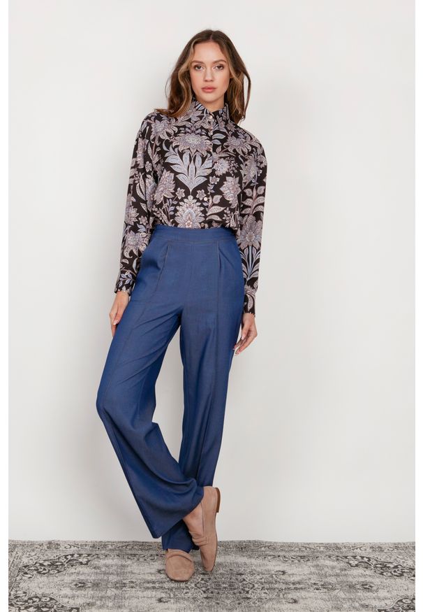 Lanti - Spodnie z Szerokimi Nogawkami Zapinane na Boku - Jeans. Materiał: jeans