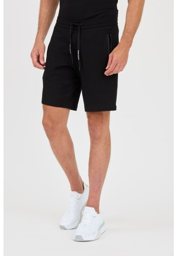 Armani Exchange - ARMANI EXCHANGE Czarne shorty Bermudy. Kolor: czarny