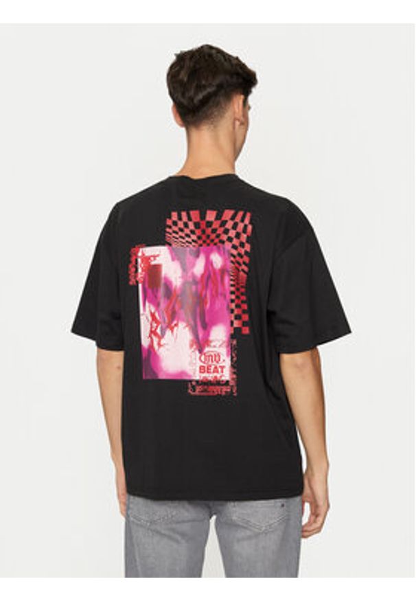 Replay - REPLAY T-Shirt M6878 .000.2660 Czarny Regular Fit. Kolor: czarny. Materiał: bawełna