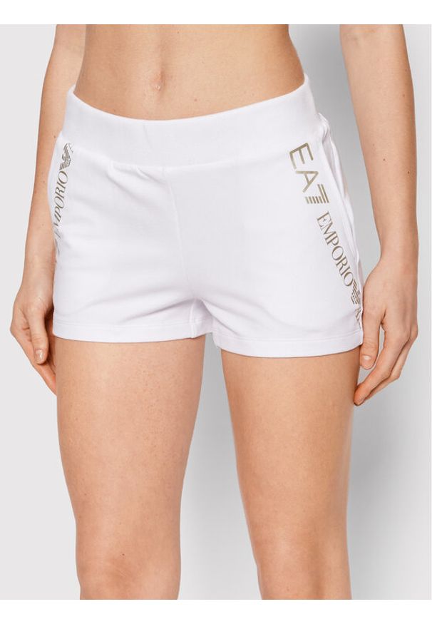 Szorty sportowe EA7 Emporio Armani. Kolor: biały