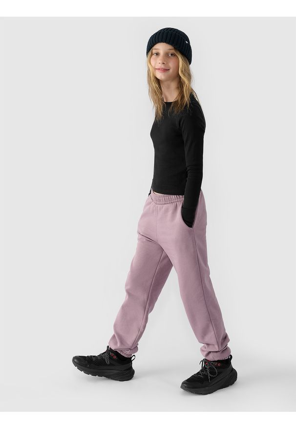 4f - 4F Longsleeve slim gładki dziewczęcy - czarny 140 (9-10 lat). Okazja: na co dzień. Kolor: czarny. Materiał: bawełna, jersey, dzianina. Długość rękawa: długi rękaw. Długość: długie. Wzór: gładki. Sezon: lato. Styl: sportowy, klasyczny, casual