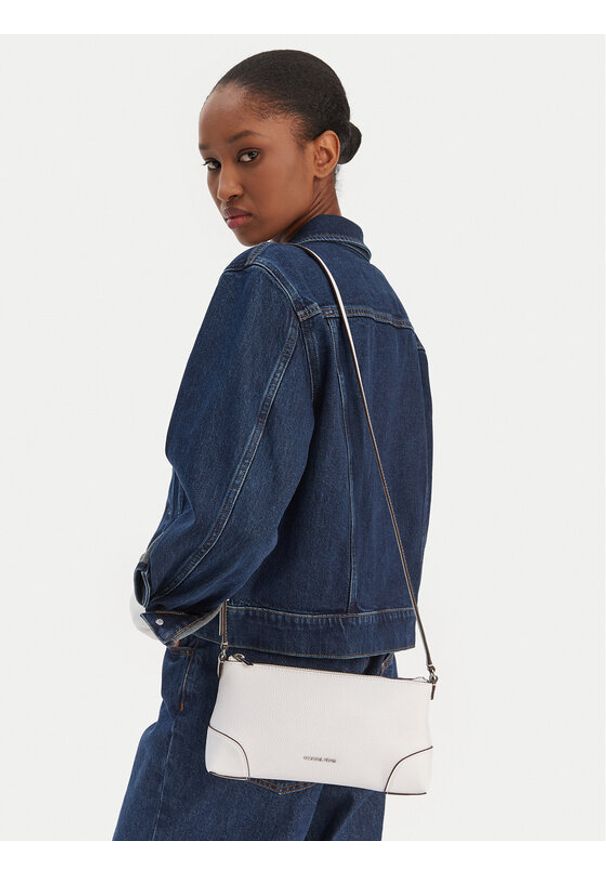 MICHAEL Michael Kors Torebka 32R6S1WC1V Biały. Kolor: biały. Materiał: skórzane