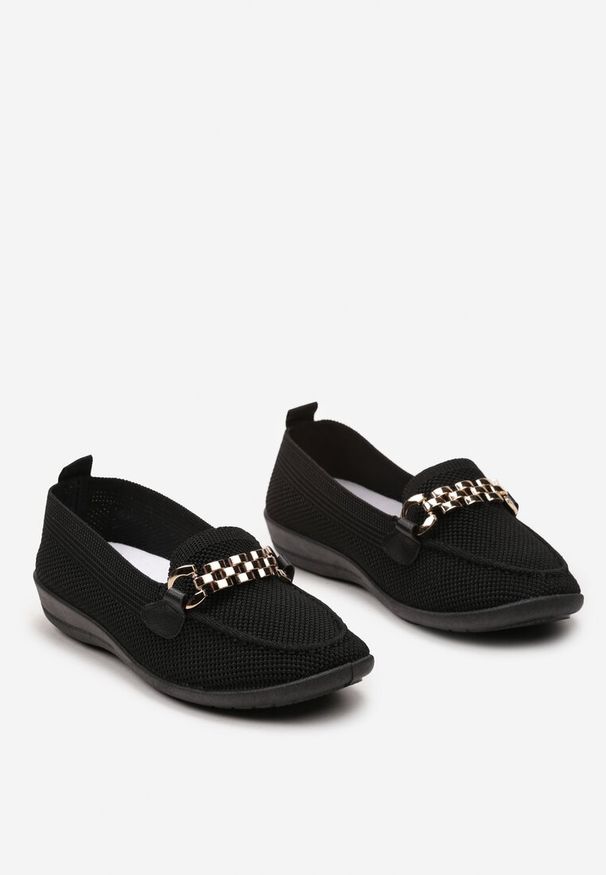 Born2be - Czarne Półbuty z Elastyczną Cholewką i Elegancką Klamerką Naelle. Kolor: czarny. Szerokość cholewki: normalna. Styl: elegancki