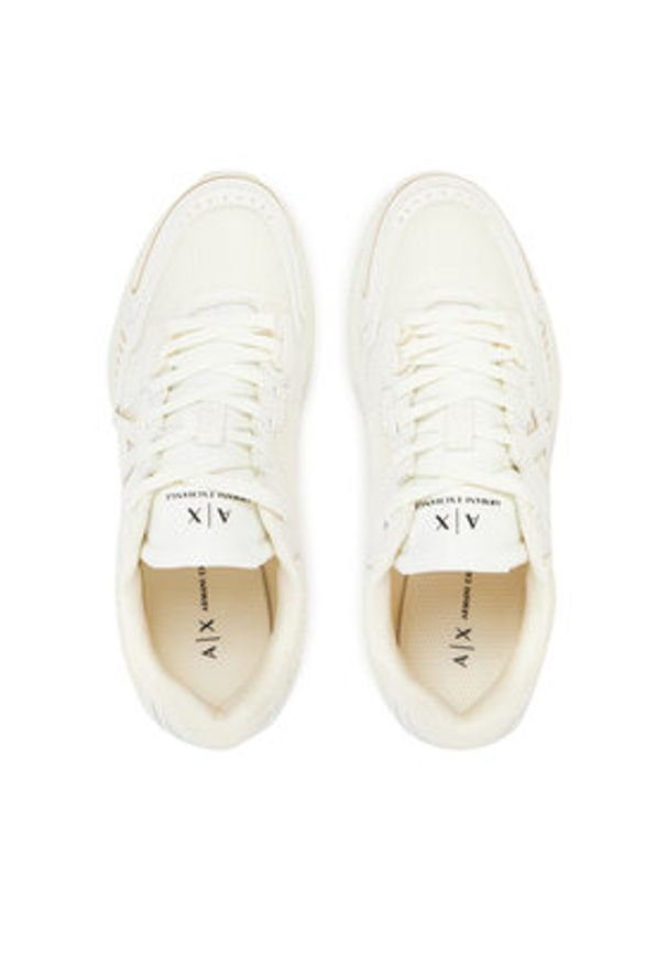 Armani Exchange Sneakersy XDX195 XV944 Q308 Biały. Kolor: biały. Materiał: materiał