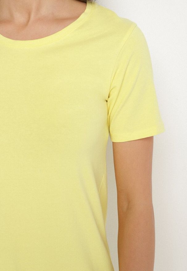 Born2be - Żółta Bawełniana Sukienka o Kroju Typu T-shirt Nilisea. Kolor: żółty. Materiał: bawełna