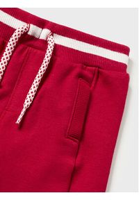 Mayoral Spodnie dresowe 1512 Czerwony Regular Fit. Kolor: czerwony. Materiał: bawełna
