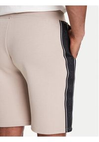 Guess Szorty sportowe Z4RD04 KB3P2 Beżowy Regular Fit. Kolor: beżowy. Materiał: bawełna. Styl: sportowy