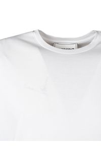 Iceberg T-Shirt "Looney Tunes" | F0256307 | Mężczyzna | Biały. Okazja: na co dzień. Kolor: biały. Materiał: bawełna. Styl: casual, klasyczny, elegancki