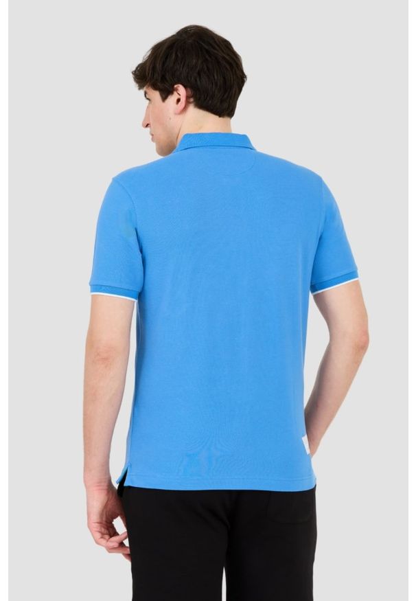 La Martina - LA MARTINA Niebieskie męskie polo z dużym logo, Rozmiar XXL. Typ kołnierza: polo. Kolor: niebieski