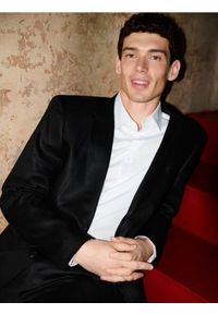 Reserved - Lniana marynarka slim fit - czarny. Kolor: czarny. Materiał: len #1