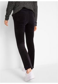 Spodnie sztruksowe ze stretchem Straight bonprix czarny. Kolor: czarny. Materiał: sztruks #3