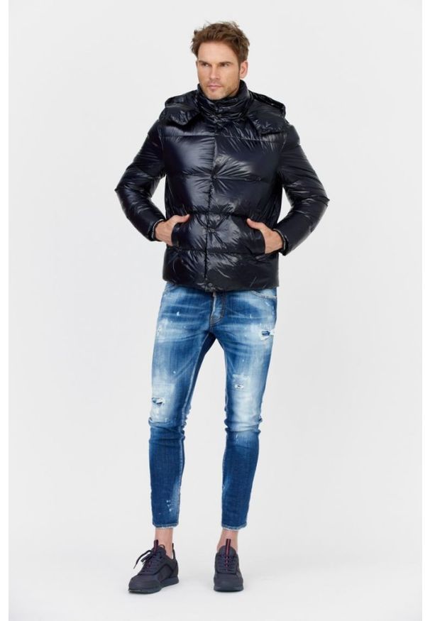 Emporio Armani - EMPORIO ARMANI Granatowa puchowa kurtka męska, Rozmiar 46. Kolor: niebieski. Materiał: puch