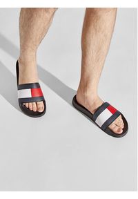 TOMMY HILFIGER - Tommy Hilfiger Klapki Rubber Th Flag Pool Slide FM0FM04263 Czarny. Kolor: czarny #5