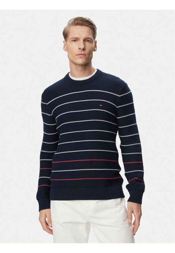 Tommy Jeans Sweter DM0DM23384 Granatowy Slim Fit. Kolor: niebieski. Materiał: bawełna