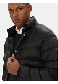 Tommy Jeans Kurtka puchowa DM0DM21937 Czarny Regular Fit. Kolor: czarny. Materiał: syntetyk #4