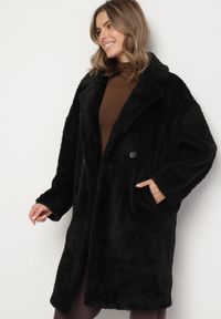 Born2be - Czarny Dwurzędowy Płaszcz Teddy o Fasonie Oversize Anerre. Typ kołnierza: golf. Kolor: czarny. Materiał: dzianina, jeans, wełna. Styl: elegancki #7