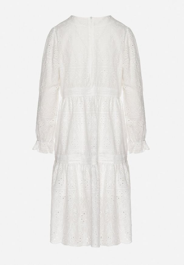 Born2be - Biała Ażurowa Rozkloszowana Sukienka z Bawełny Edilavia. Okazja: na co dzień, do pracy, na imprezę. Kolor: biały. Materiał: bawełna. Wzór: ażurowy. Sezon: lato. Styl: casual, elegancki