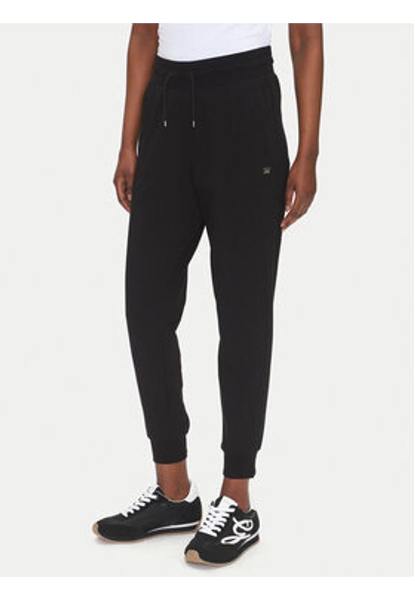 EA7 Emporio Armani Dres 7W000085 AF13135 UC001 Czarny Regular Fit. Kolor: czarny. Materiał: bawełna