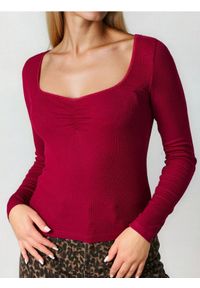 Sinsay - Prążkowana bluzka z marszczeniami - fioletowy. Kolor: fioletowy. Materiał: prążkowany