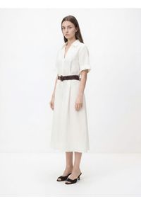 Reserved - Sukienka midi z lnem - biały. Kolor: biały. Materiał: len. Długość: midi