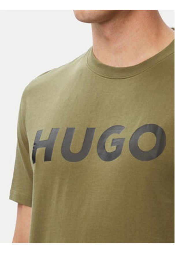 Hugo - HUGO T-Shirt Dulivio 50467556 Zielony Regular Fit. Kolor: zielony. Materiał: bawełna