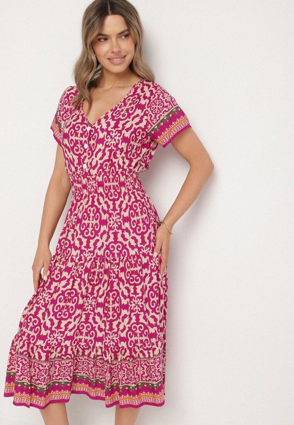 Born2be - Fioletowa Bawełniana Sukienka z Gumką w Talii i Guzikami Natiflione. Okazja: na co dzień. Typ kołnierza: dekolt w kształcie V. Kolor: fioletowy. Materiał: bawełna. Typ sukienki: rozkloszowane, oversize. Styl: klasyczny, casual, elegancki