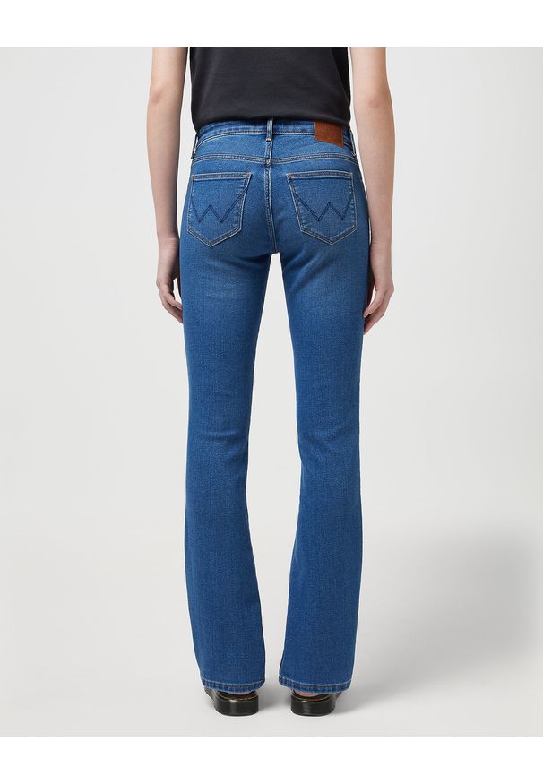 Wrangler - DAMSKIE SPODNIE WRANGLER BOOTCUT CAMELLIA 112327595