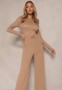 Renee - Beżowy Kombinezon z Koronki z Wiskozą z Wszytym Paskiem z Aplikacją Ninadira. Kolor: beżowy. Materiał: koronka, wiskoza. Długość rękawa: długi rękaw. Długość: długie. Wzór: aplikacja, koronka. Styl: klasyczny #5