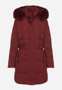Born2be - Bordowa Zimowa Kurtka z Pikowaniem i Kapturem z Futrem Gisatte. Okazja: na spotkanie biznesowe, do pracy, na co dzień. Kolor: czerwony. Materiał: futro. Sezon: zima. Styl: elegancki, casual, biznesowy #4