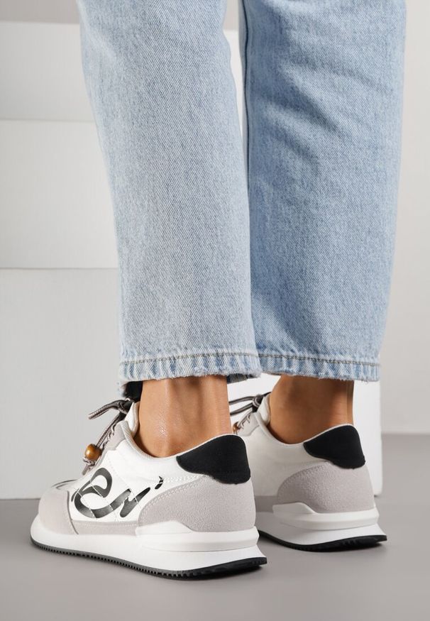 Born2be - Czarne Sneakersy z Geometrycznym Wzorem Prisnore. Okazja: na co dzień. Kolor: czarny. Materiał: jeans. Wzór: geometria