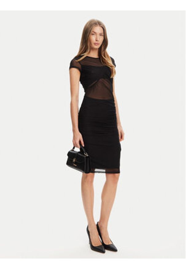 Guess Sukienka koktajlowa W5YK66 KBAH2 Czarny Regular Fit. Kolor: czarny. Materiał: syntetyk. Styl: wizytowy