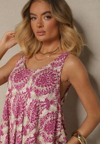 Renee - Różowa Casualowa Sukienka z Bawełny o Rozkloszowanym Kroju Mellilla. Okazja: na co dzień. Kolor: różowy. Materiał: bawełna. Sezon: lato. Styl: casual