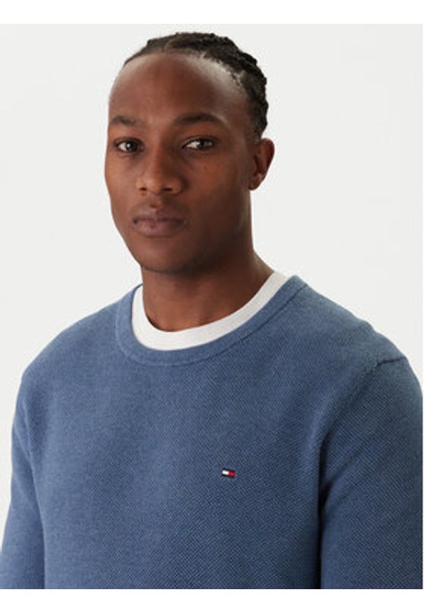 TOMMY HILFIGER - Tommy Hilfiger Sweter Essential MW0MW36347 Niebieski Regular Fit. Kolor: niebieski. Materiał: bawełna