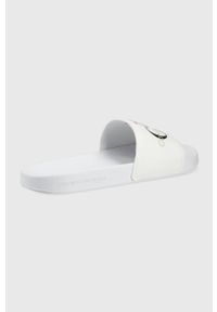 Calvin Klein Jeans klapki YM0YM00061.02S męskie kolor biały. Kolor: biały. Materiał: materiał #4