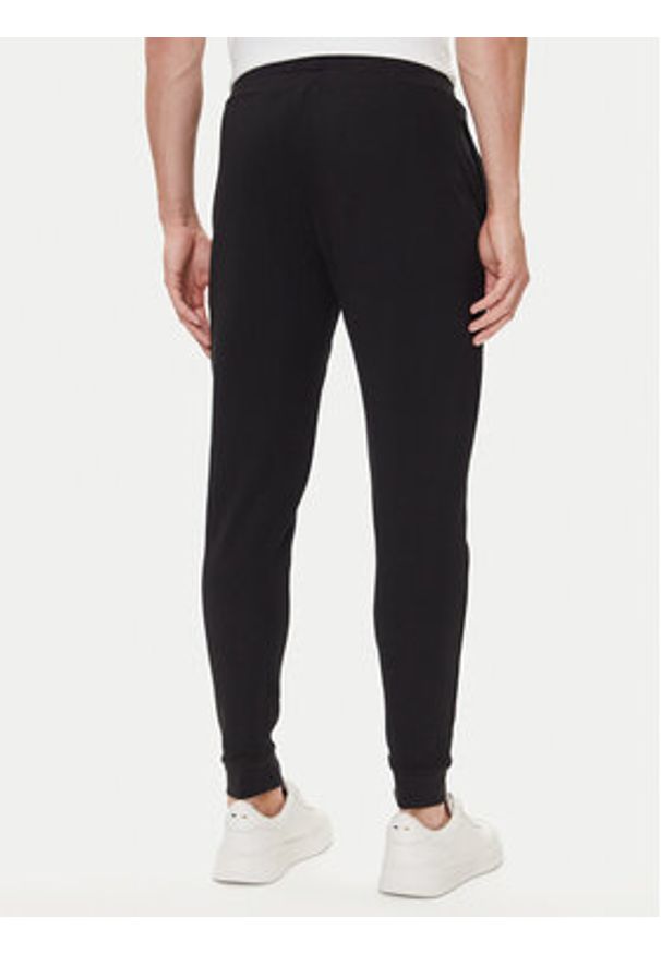 BOSS Spodnie dresowe 50545579 Czarny Regular Fit. Kolor: czarny. Materiał: syntetyk, bawełna