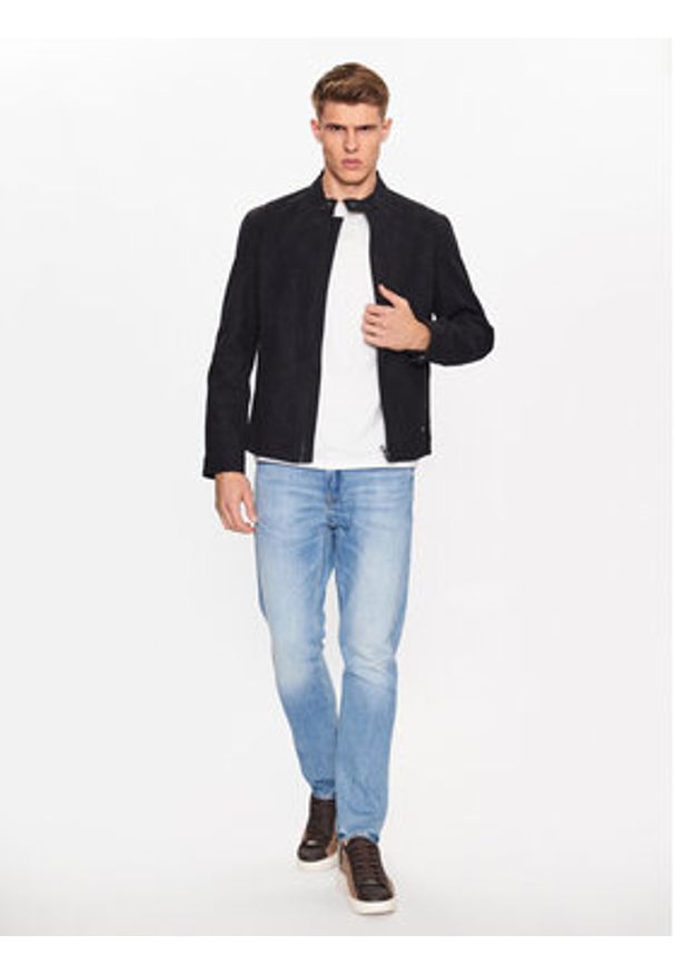 Guess Kurtka z imitacji skóry M3YL00 WFHA0 Czarny Regular Fit. Kolor: czarny. Materiał: skóra