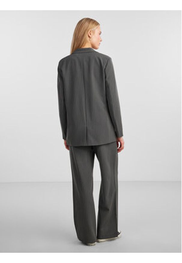 Pieces Marynarka 17130374 Szary Oversize. Kolor: szary. Materiał: syntetyk