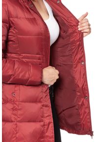 Wrangler - DAMSKA KURTKA ZIMOWA WRANGLER LONG PUFFER SYRAH RED W4105V5S6. Materiał: futro, puch. Sezon: zima #4