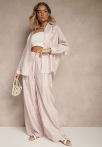 Renee - Jasnoróżowe Spodnie Palazzo High Waist z Szeroką Nogawką i Gumką w Talii Jenarielis. Okazja: na co dzień. Stan: podwyższony. Kolor: różowy. Styl: casual #4