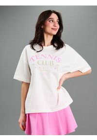 Sinsay - Bawełniana koszulka z nadrukiem - kremowy. Kolor: kremowy. Materiał: bawełna. Wzór: nadruk #1