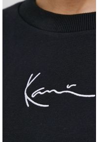 Karl Kani bluza damska kolor czarny z aplikacją. Kolor: czarny. Długość rękawa: długi rękaw. Długość: długie. Wzór: aplikacja