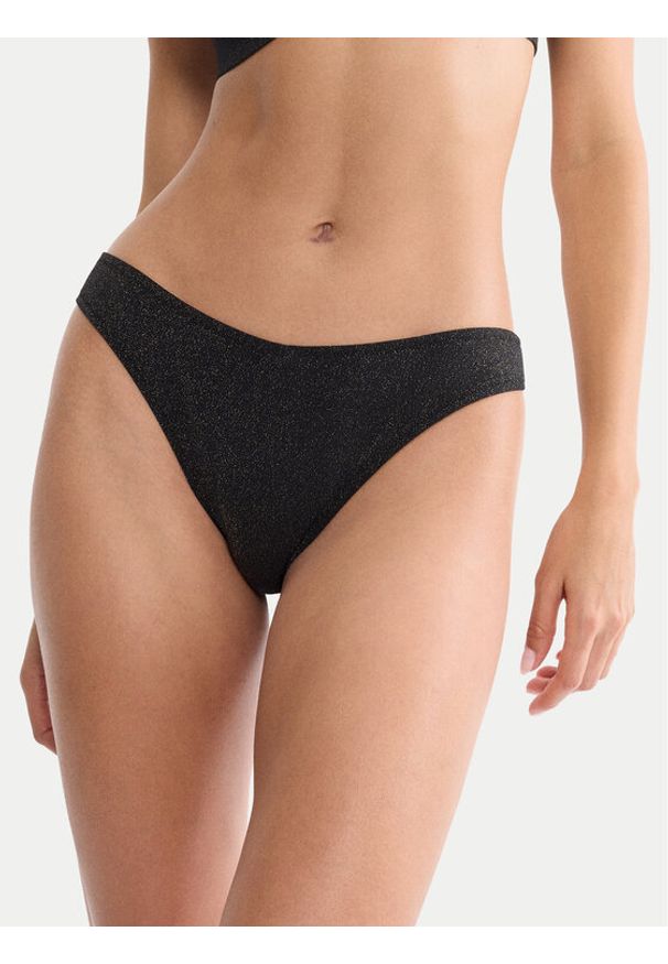 Triumph Dół od bikini Summer Sunset 10227196 Czarny. Kolor: czarny. Materiał: syntetyk