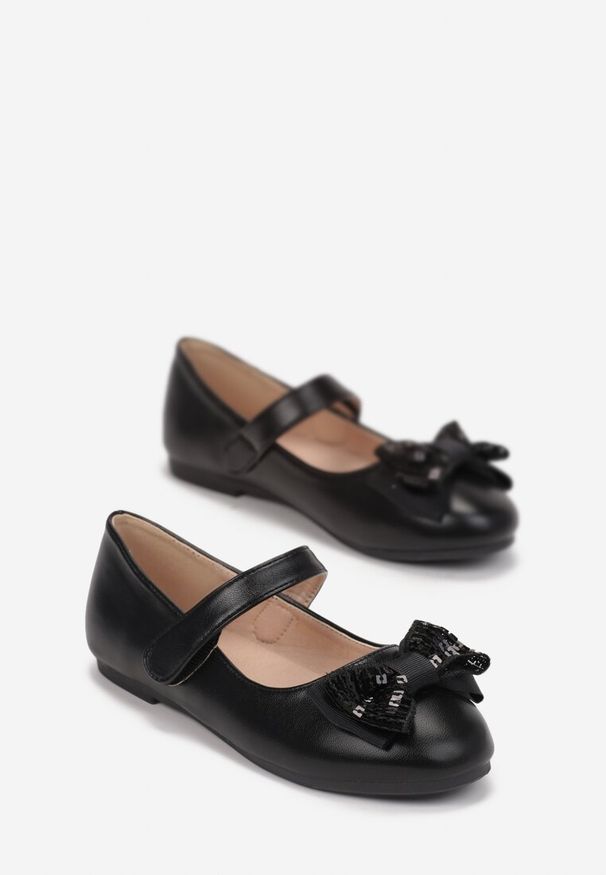 Born2be - Czarne Balerinki Thelerine. Okazja: na co dzień. Zapięcie: bez zapięcia. Kolor: czarny. Styl: casual
