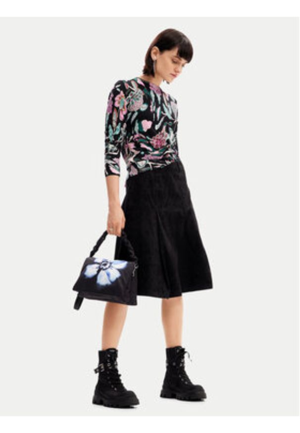 Desigual Sweter Manchester 24WWJF41 Czarny Regular Fit. Kolor: czarny. Materiał: wiskoza