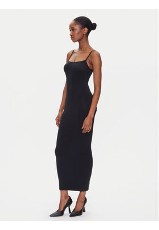 Wolford Sukienka codzienna Strap Fatal 57185 Czarny Slim Fit. Okazja: na co dzień. Kolor: czarny. Materiał: syntetyk. Typ sukienki: proste. Styl: casual