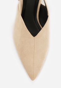 Born2be - Jasnobeżowe Sandały z Ozdobnym Wycięciem i Odkrytą Piętą Naitheis. Zapięcie: klamry. Kolor: beżowy. Materiał: jeans. Styl: elegancki #7