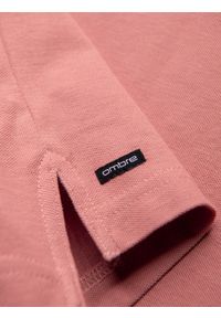 Ombre Clothing - Męska koszulka polo bez kołnierzyka - różowa V7 OM-TSCT-0156 - XXL. Typ kołnierza: bez kołnierzyka, polo. Kolor: różowy. Materiał: bawełna. Długość: długie #7